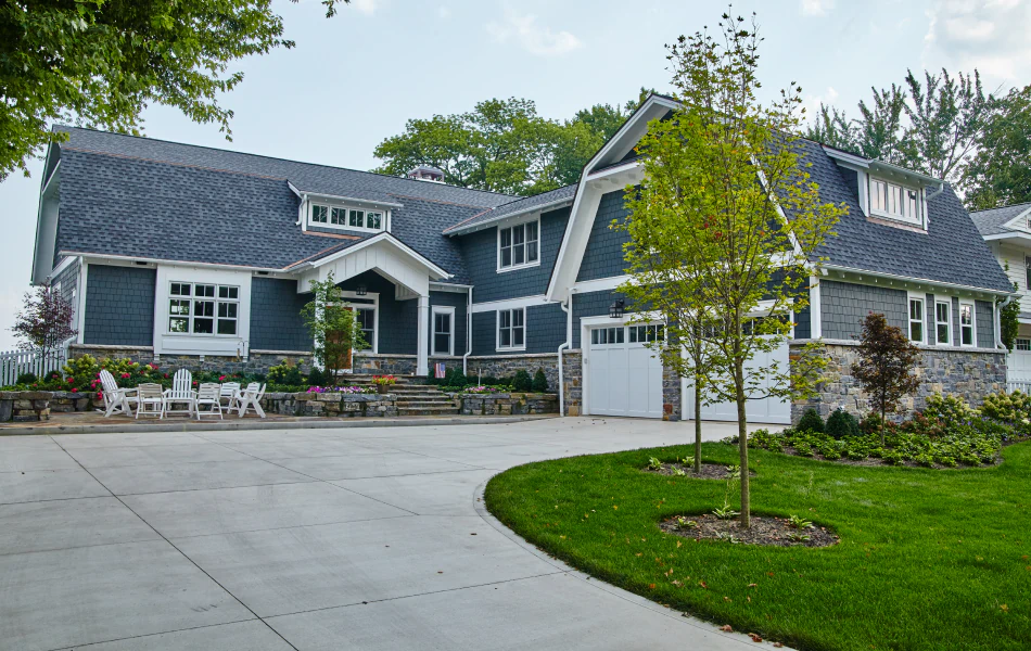 Concrete Driveway Installation & Replacement (1) Concrete Driveway Installation & Replacement (1)